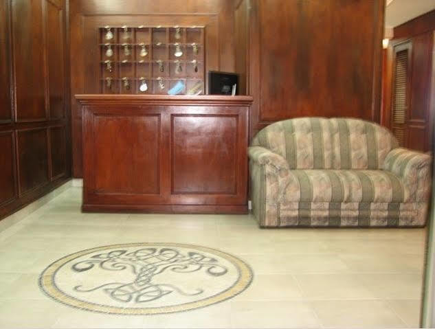 Marilian Ii Hotel